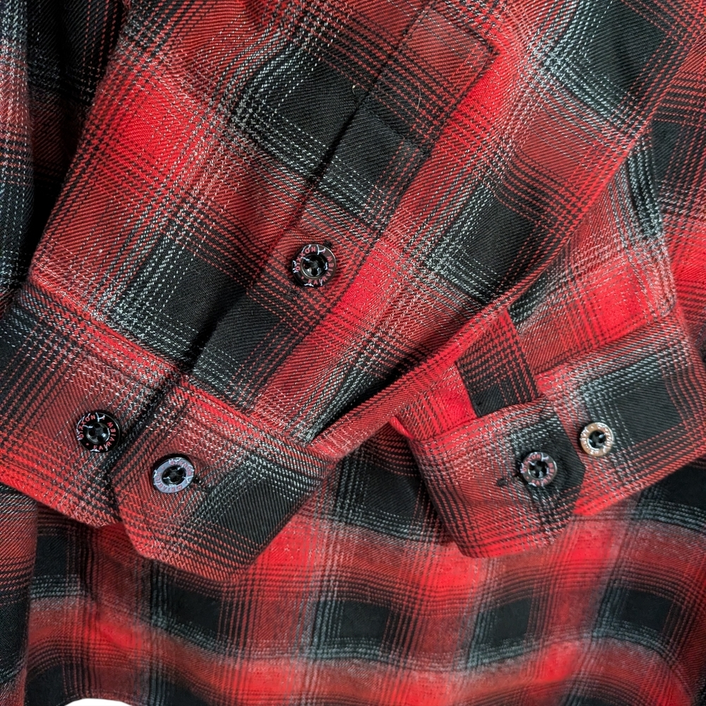 Dixxon Faiview Button Down Flannel Shirt... Size Medium - Picture 8 of 10